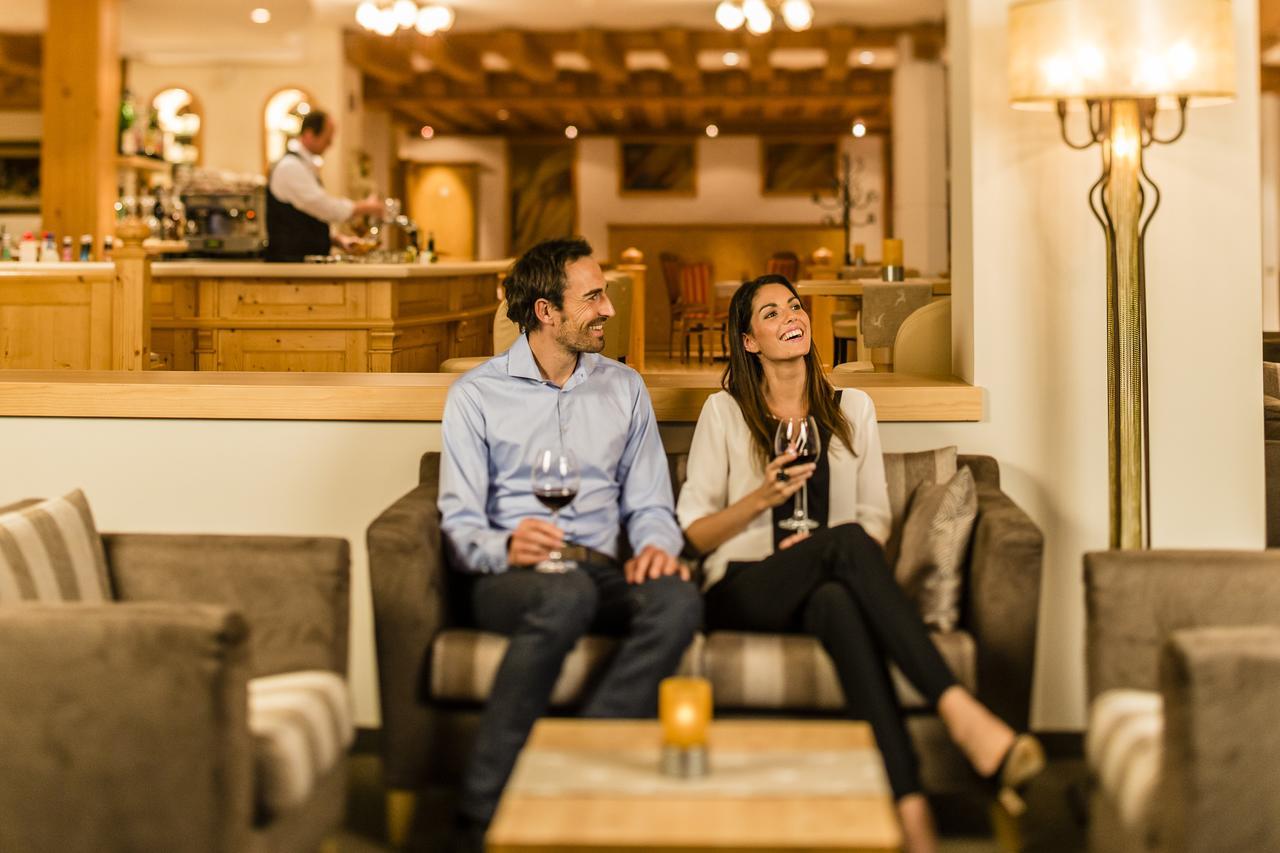 Hotel Kronblick เคียเนส ภายนอก รูปภาพ