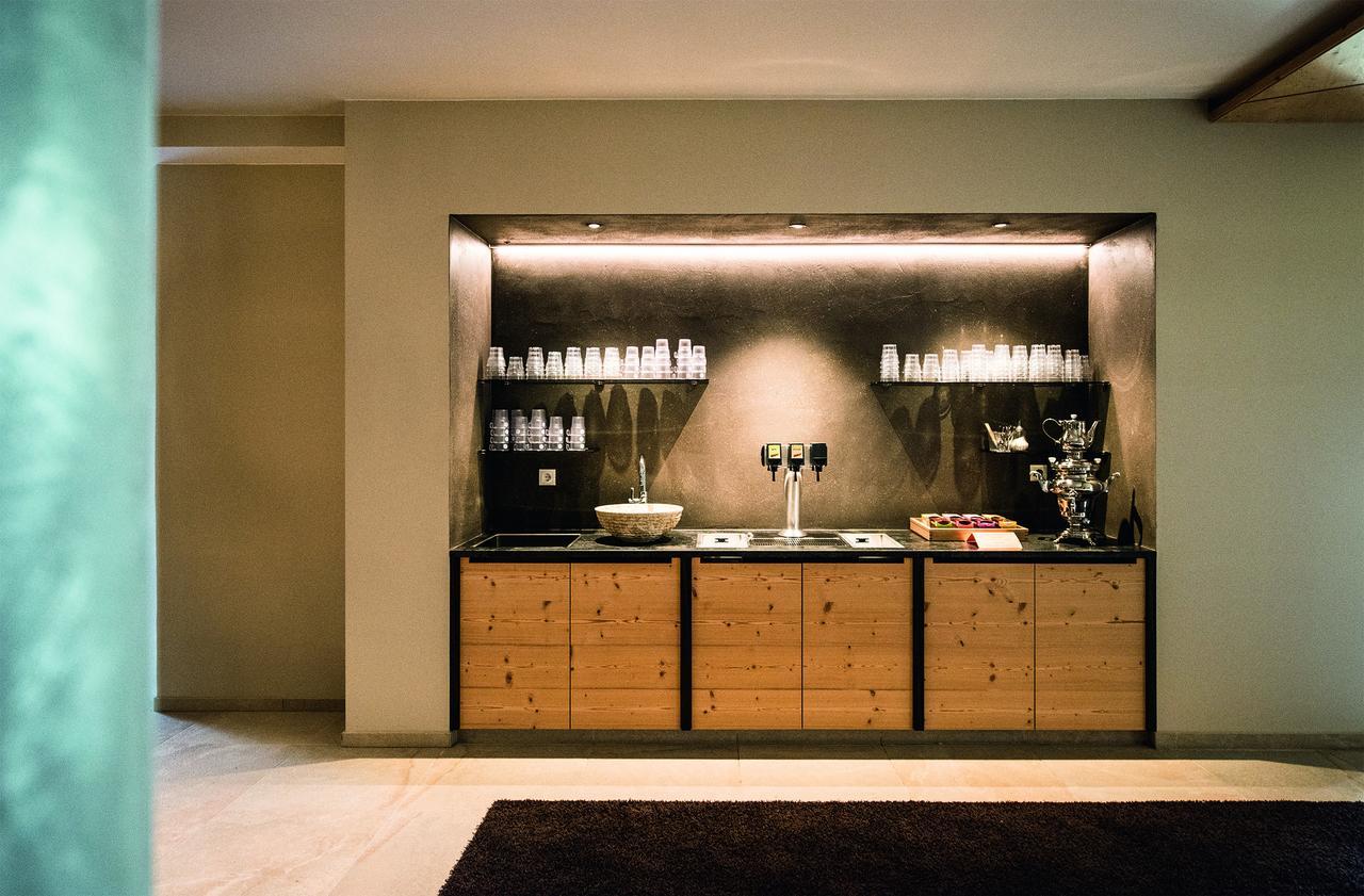 Hotel Kronblick เคียเนส ภายนอก รูปภาพ